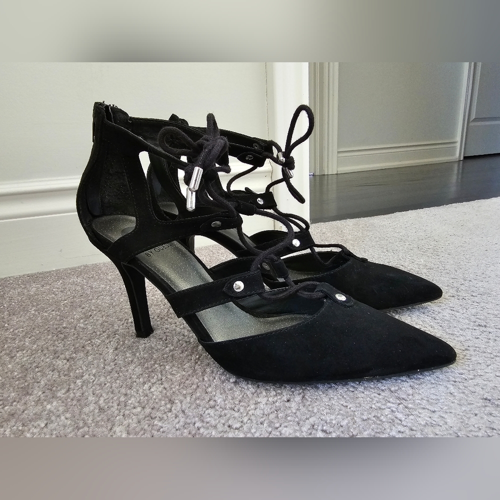 PERFECT G by Guess Lace-up Pointy Heels